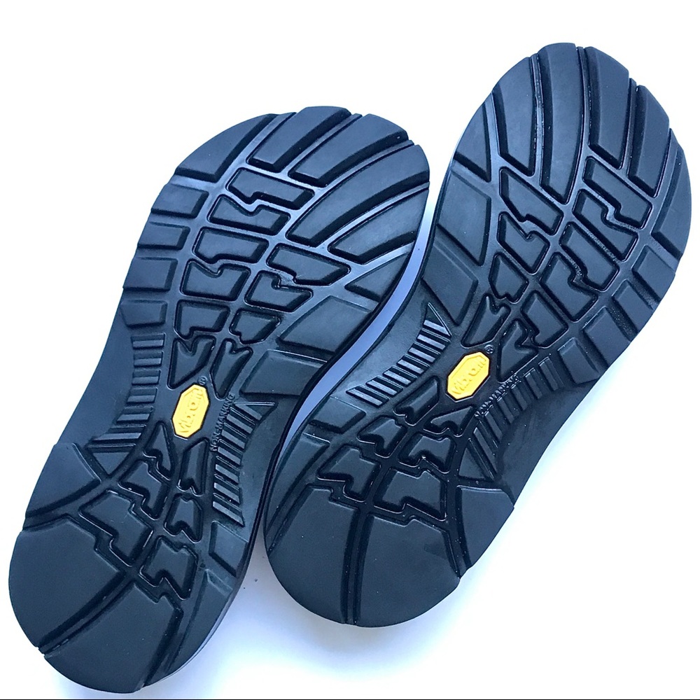 CHACO X2 Yampas ViBRAM™️ soles Sz 9 GUC